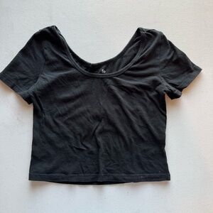 SO Classic Black Crop Top | M